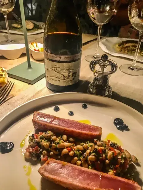 Για την τιμολόγηση κρασιού στα εστιατόρια