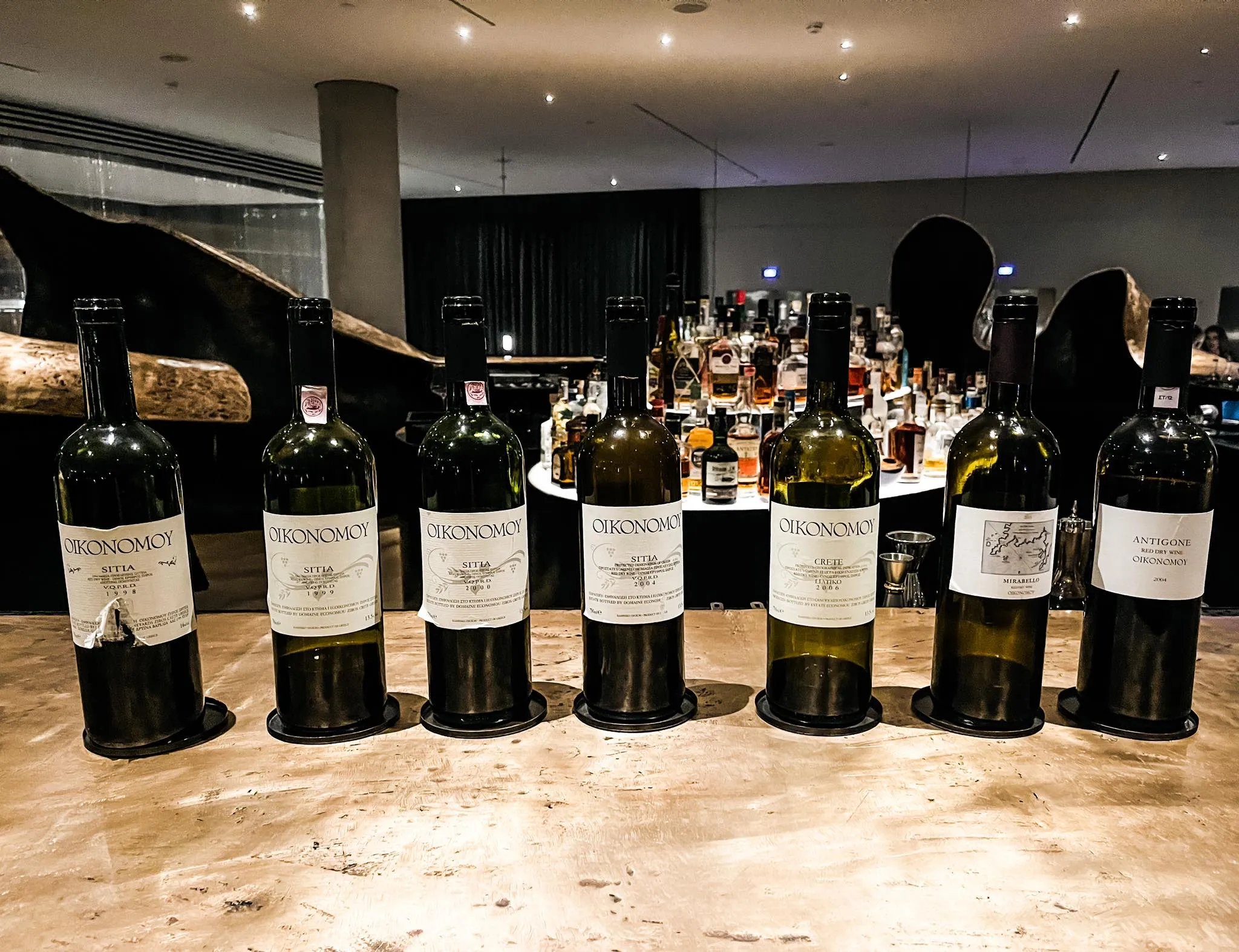 A rare Oikonomou vertical 1998-2006, Mirabello and Antigone